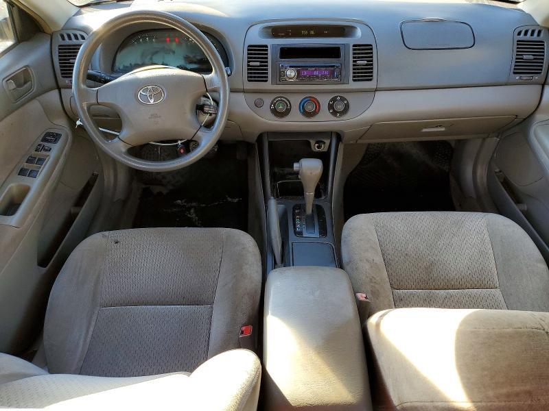 2003 Toyota Camry le