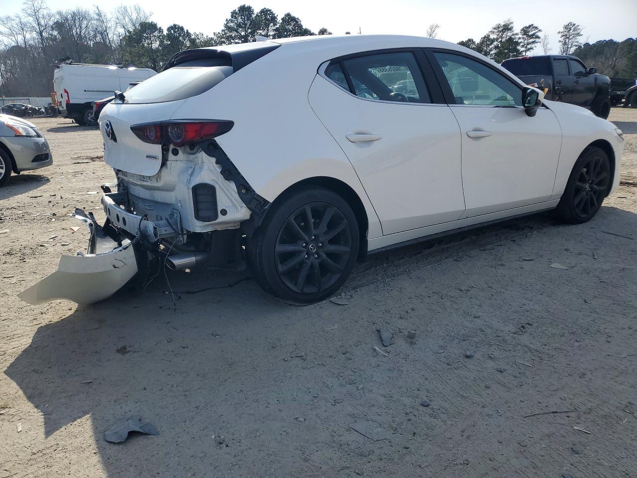 2021 Mazda 3 Premium