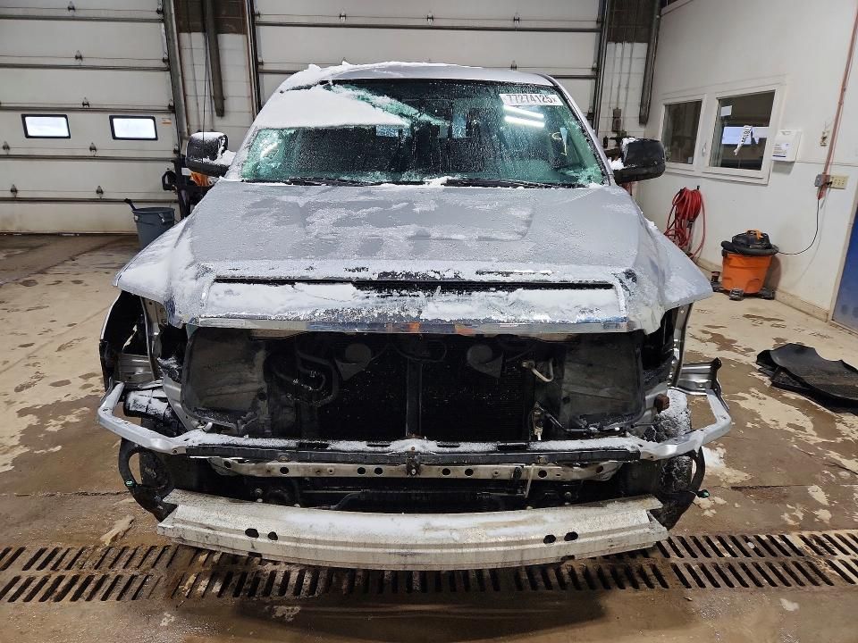 2016 Toyota Tundra Double cab sr