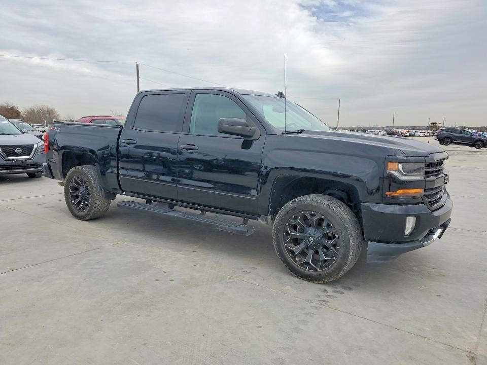 2018 Chevrolet Silverado K1500 lt