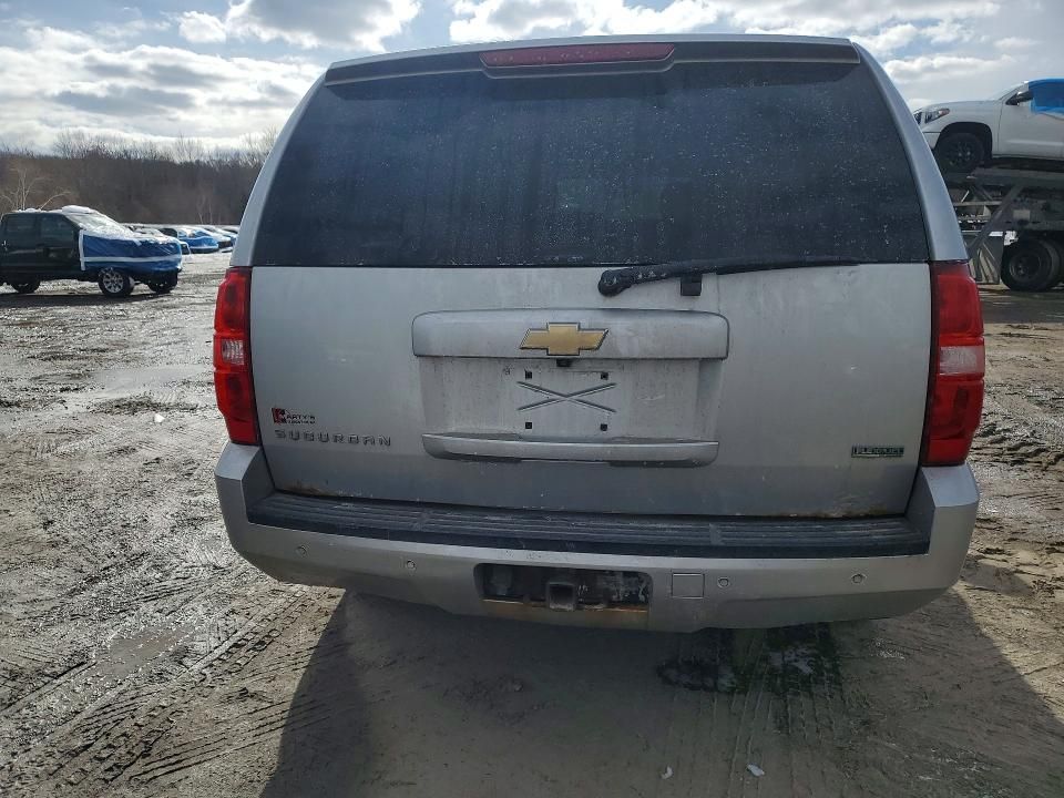 2011 Chevrolet Suburban K1500 lt