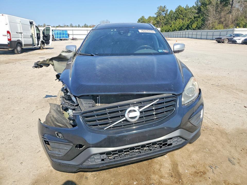 2016 Volvo Xc60 T6 R-design