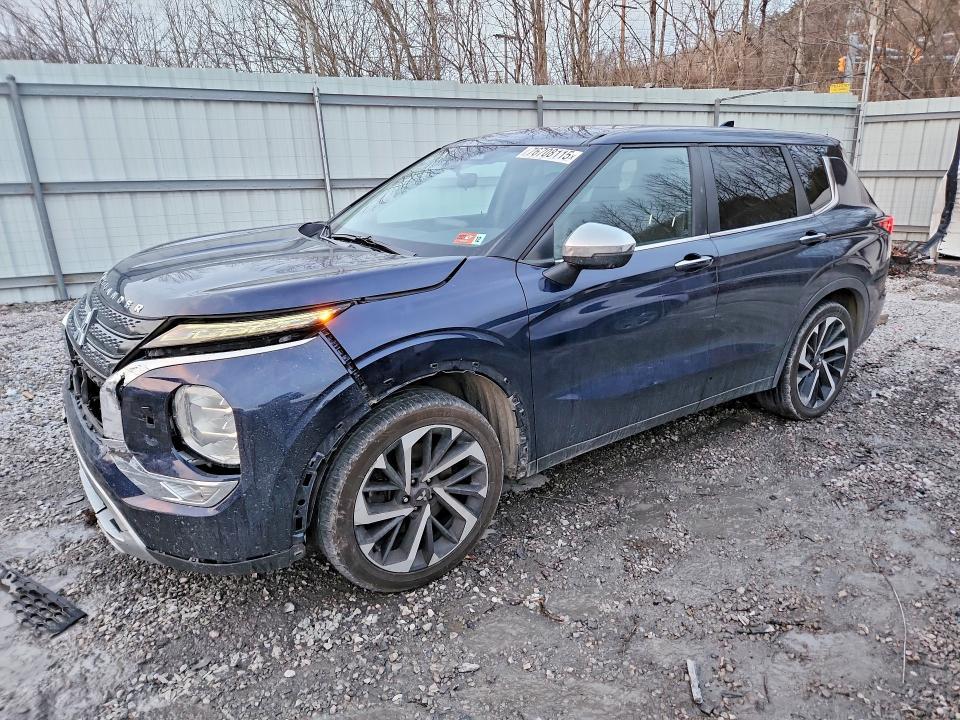 2022 Mitsubishi Outlander se