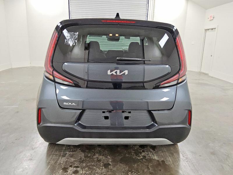 2025 KIA Soul lx