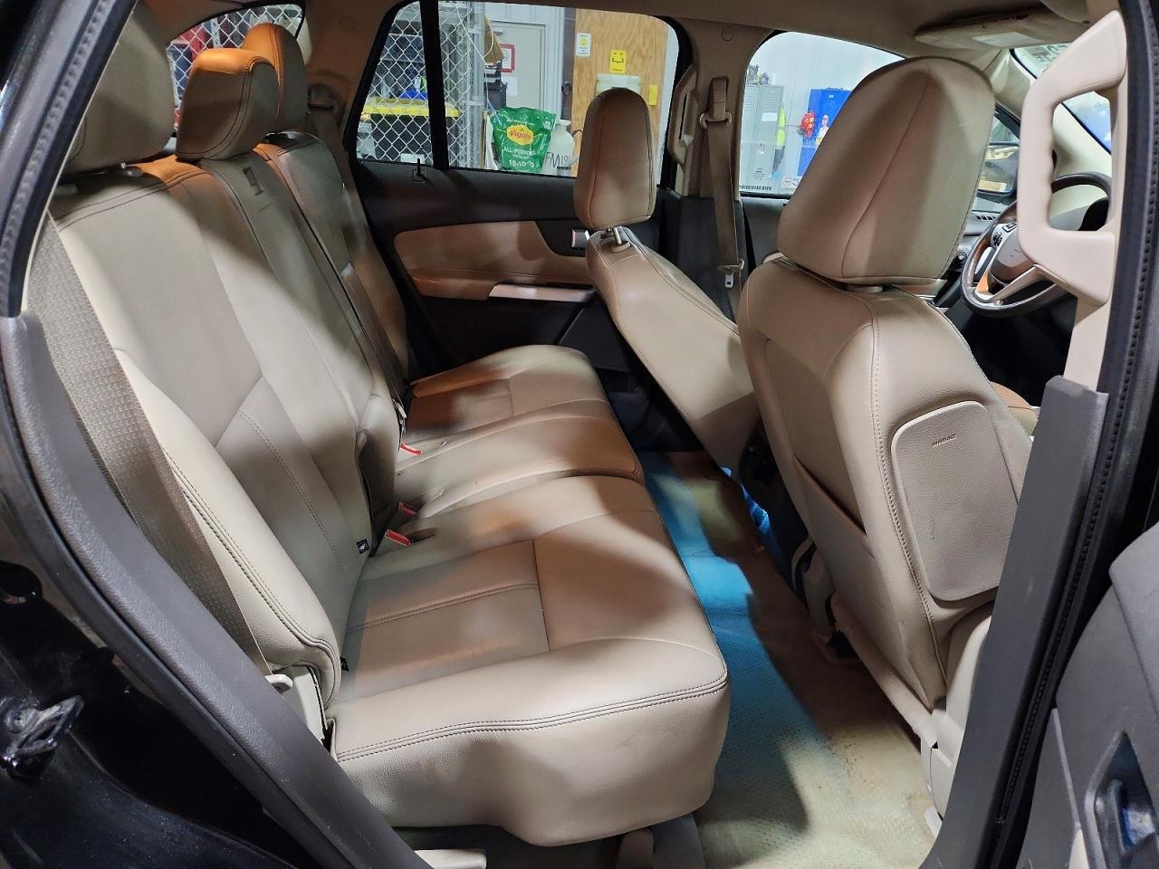 2011 Ford Edge sel