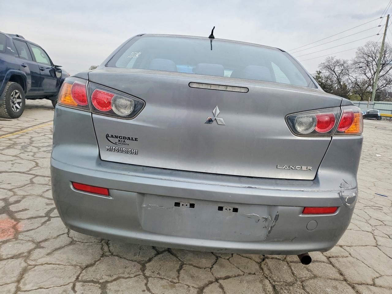 2015 Mitsubishi Lancer es
