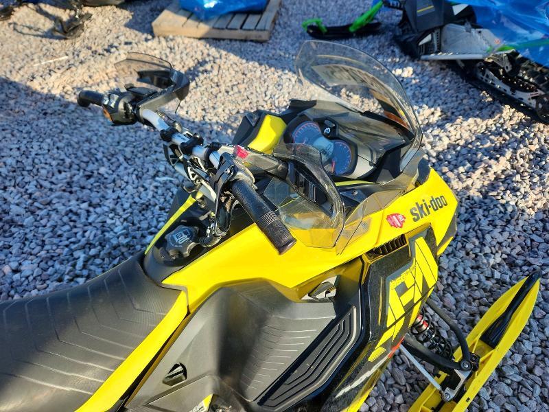 2018 Skidoo MXZ XRS 850 Etec