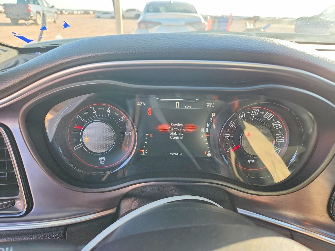 2016 Dodge Challenger sxt