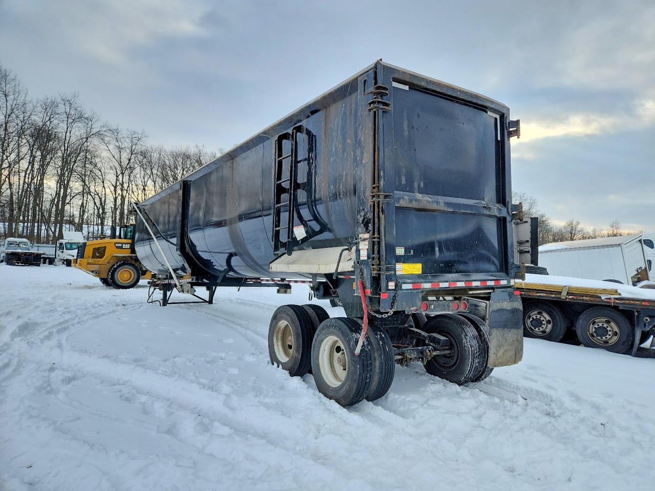 2023 Clement END Dump Trailer