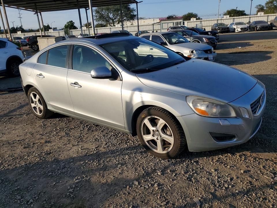 2013 Volvo S60 T5