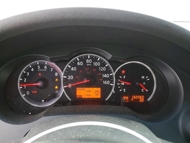 2012 Niss Altima Base