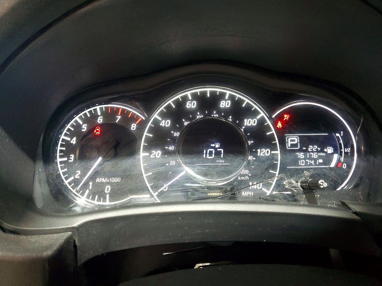 2015 Niss Versa Note s