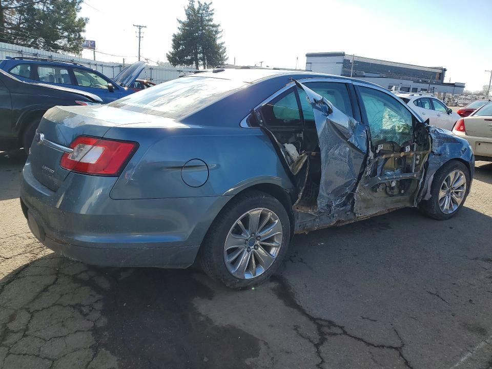 2010 Ford Taurus Limited
