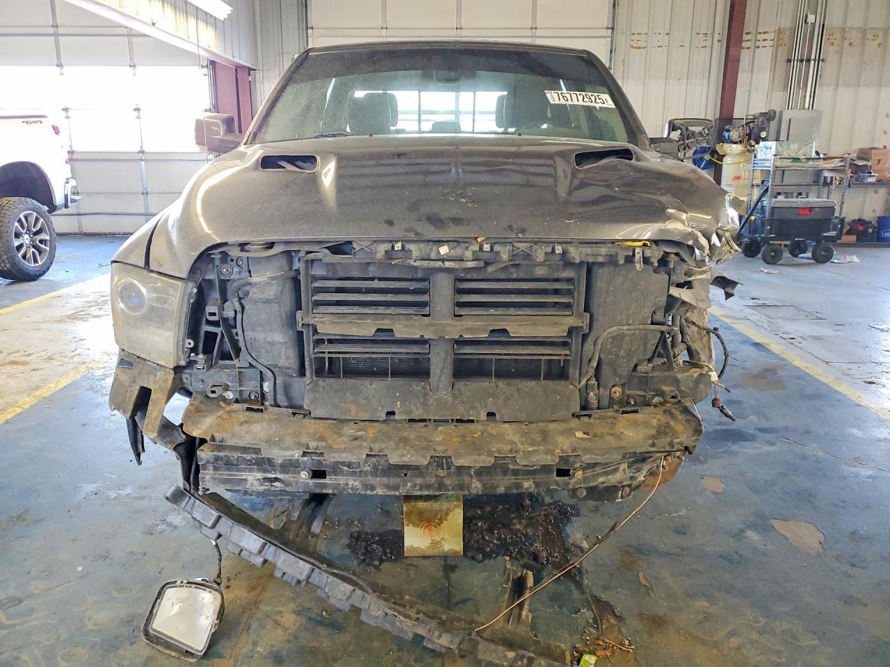 2018 Dodge RAM 1500 Sport