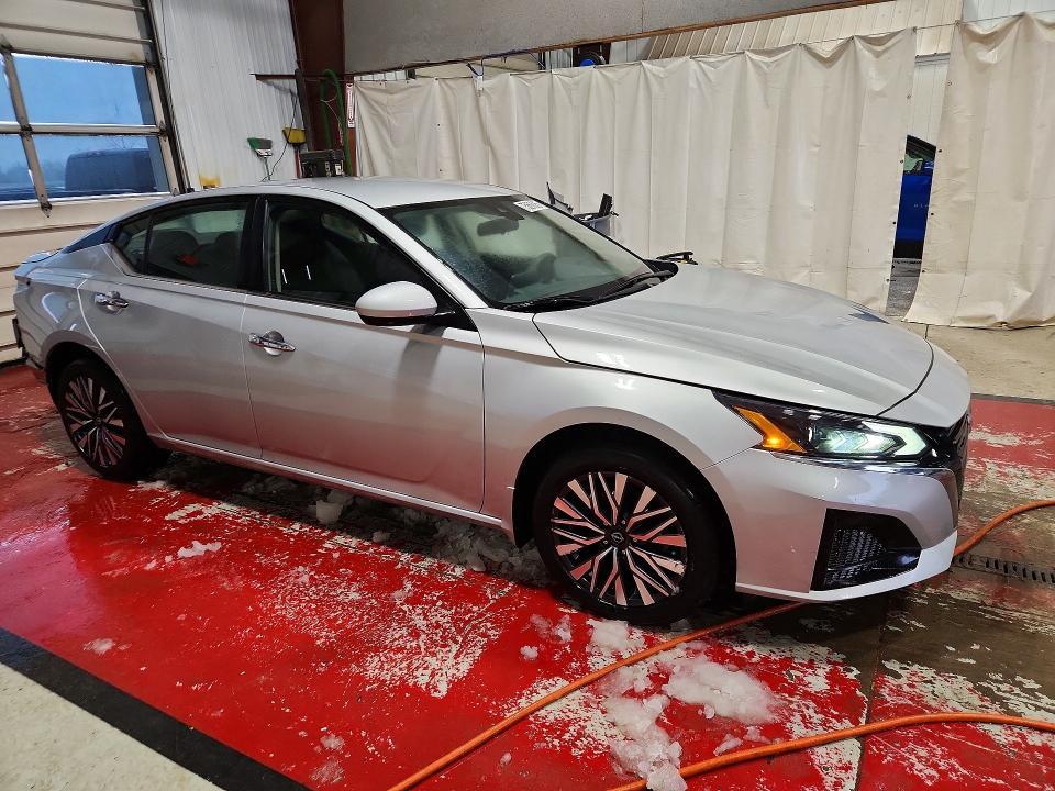 2023 Nissan Altima