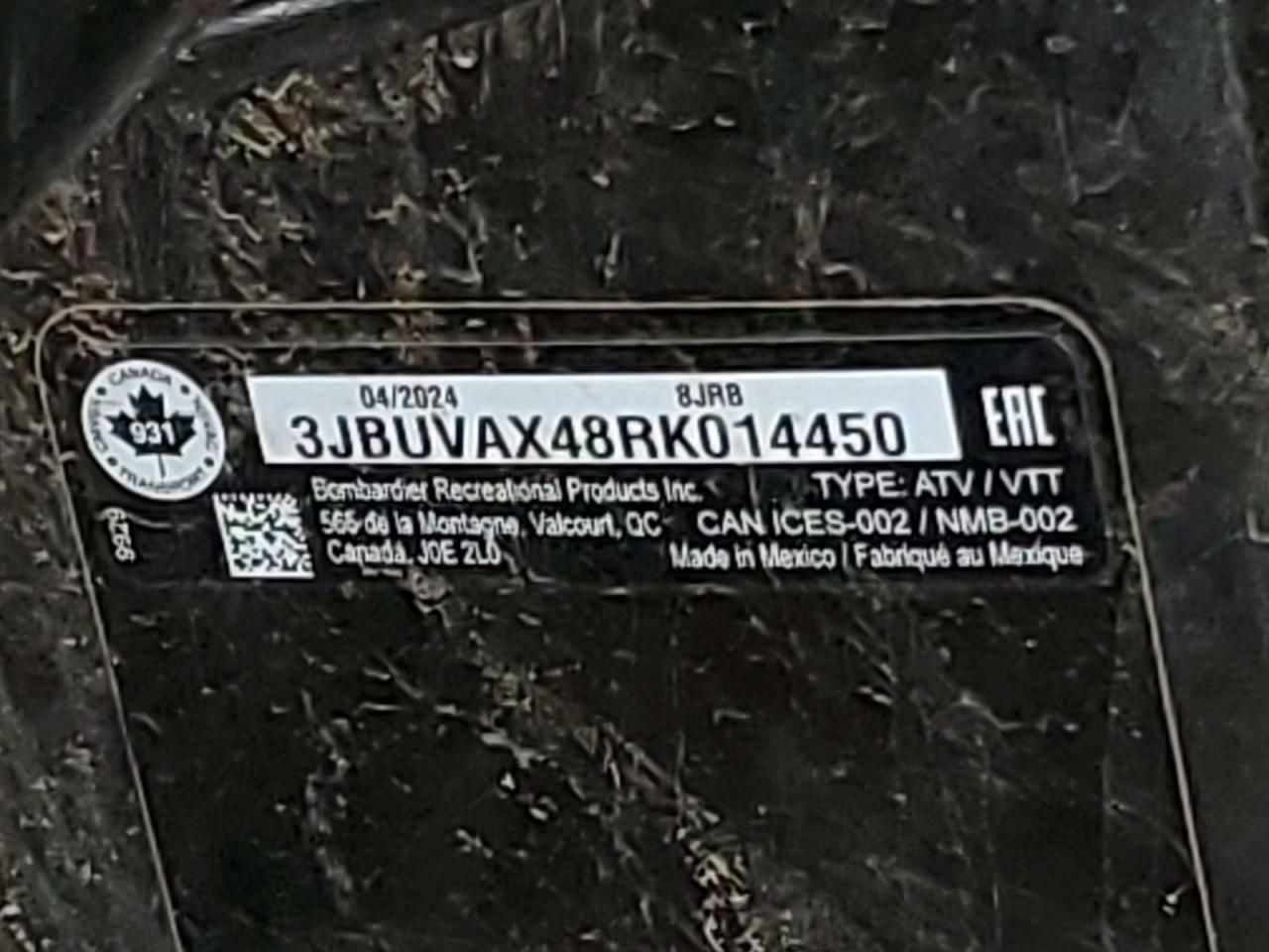 2024 Can-Am Defender Utility Vehicle