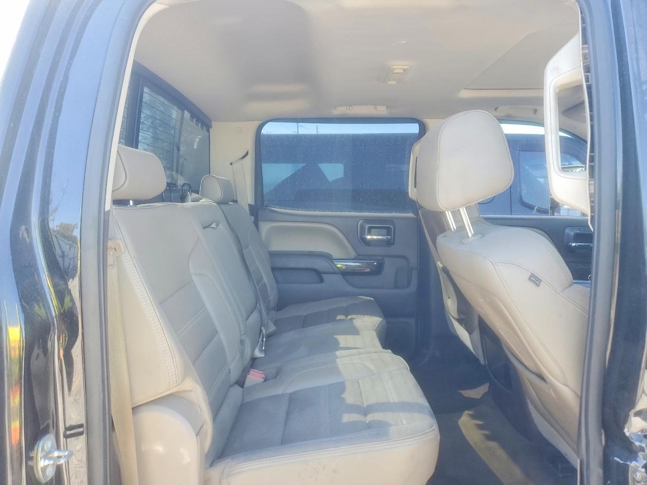 2015 GMC Sierra K3500 Denali