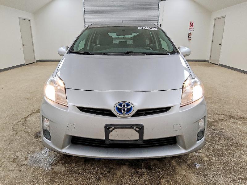 2010 Toyota Prius ii