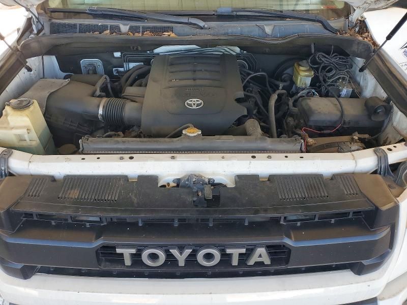 2015 Toyota Tundra Double cab sr