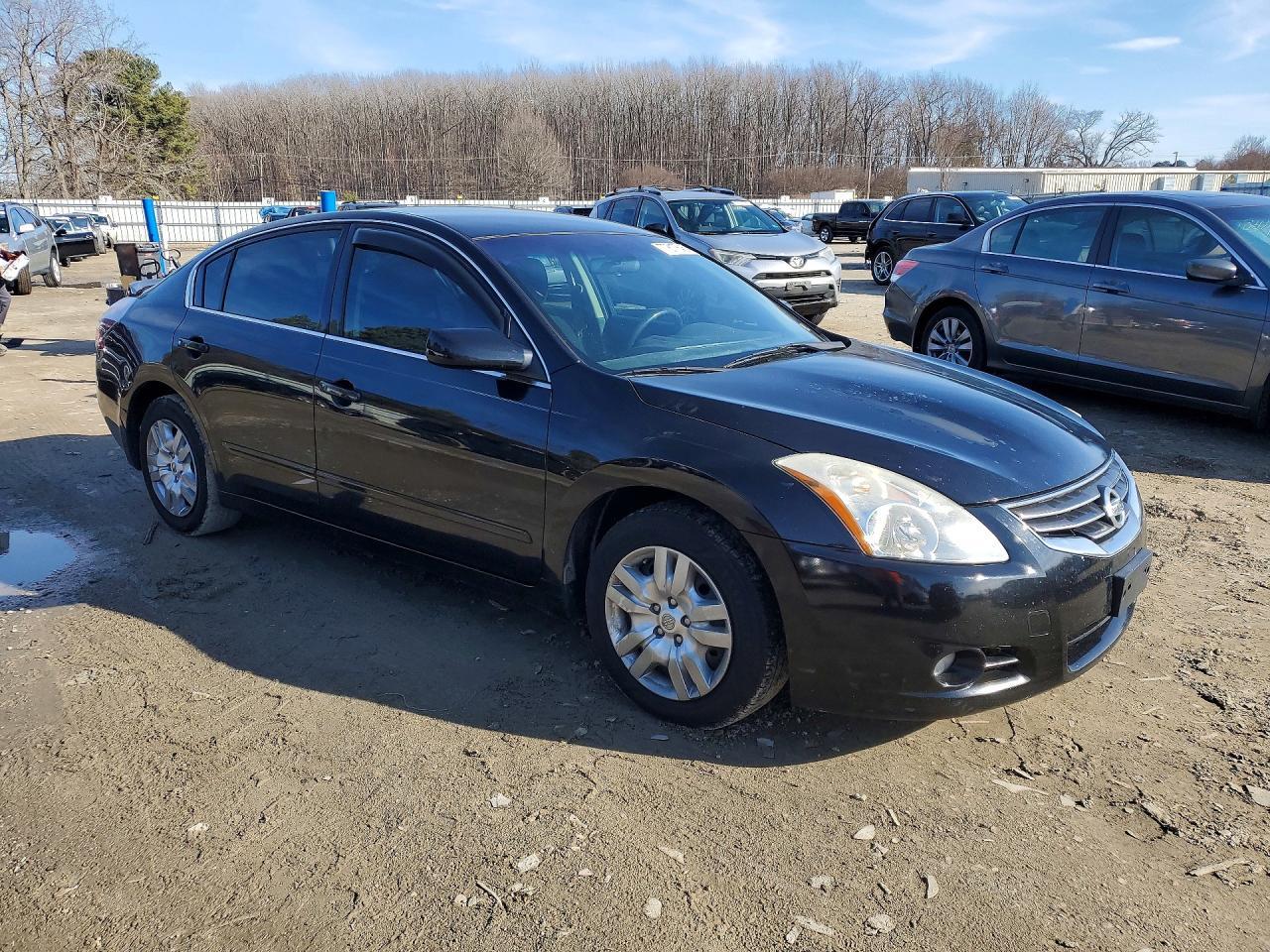 2012 Nissan Altima Base