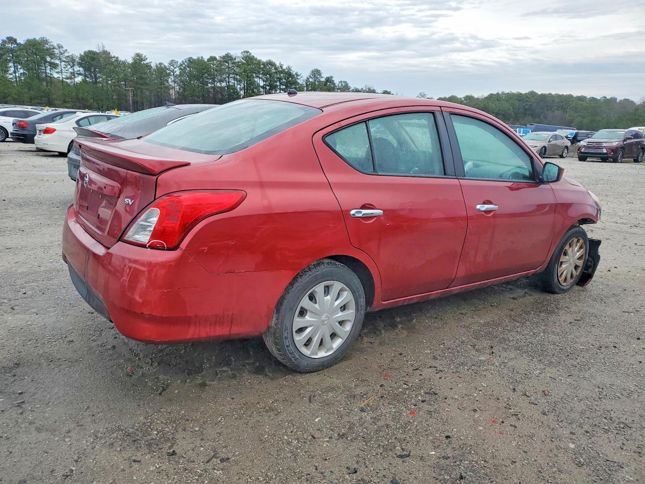 2019 Nissan Versa sv