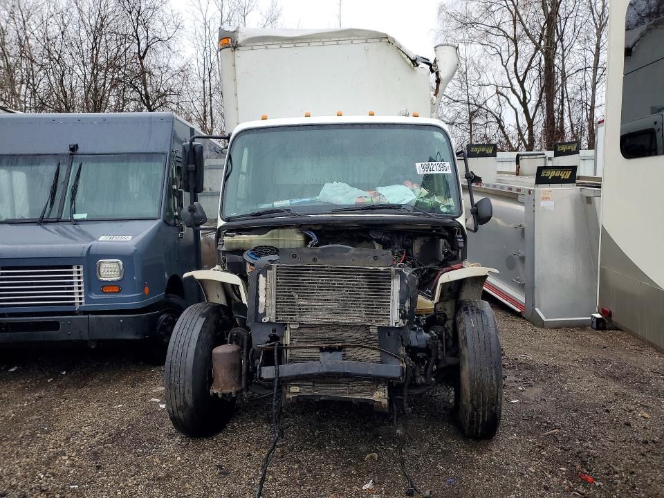 2006 Freightliner Business Class M2 box Truck