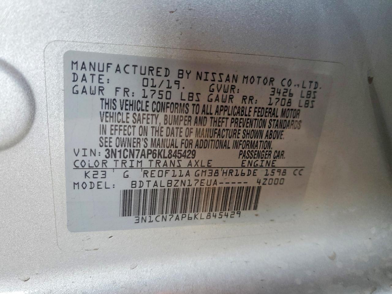 2019 Nissan Versa sv