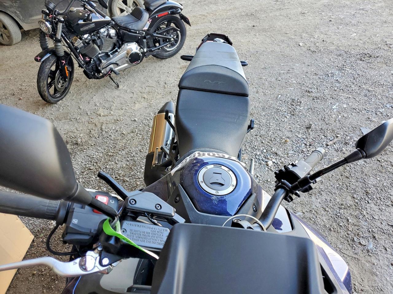 2025 Honda NT1100 D