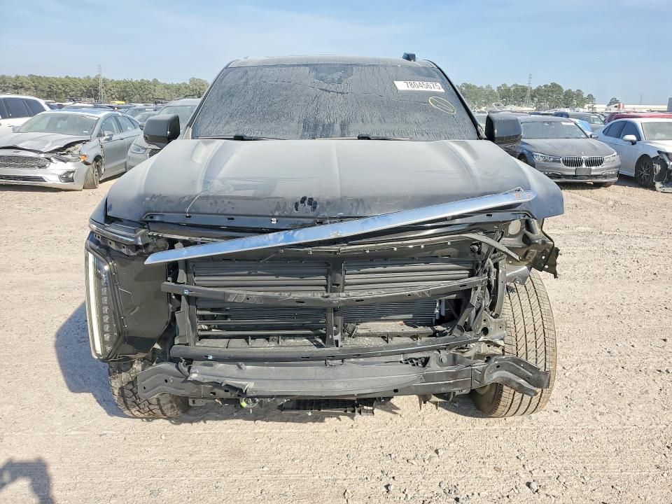 2026 Cadillac Escalade Luxury