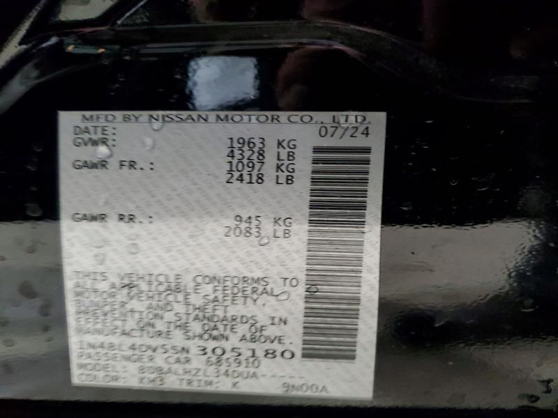 2025 Nissan Altima sv