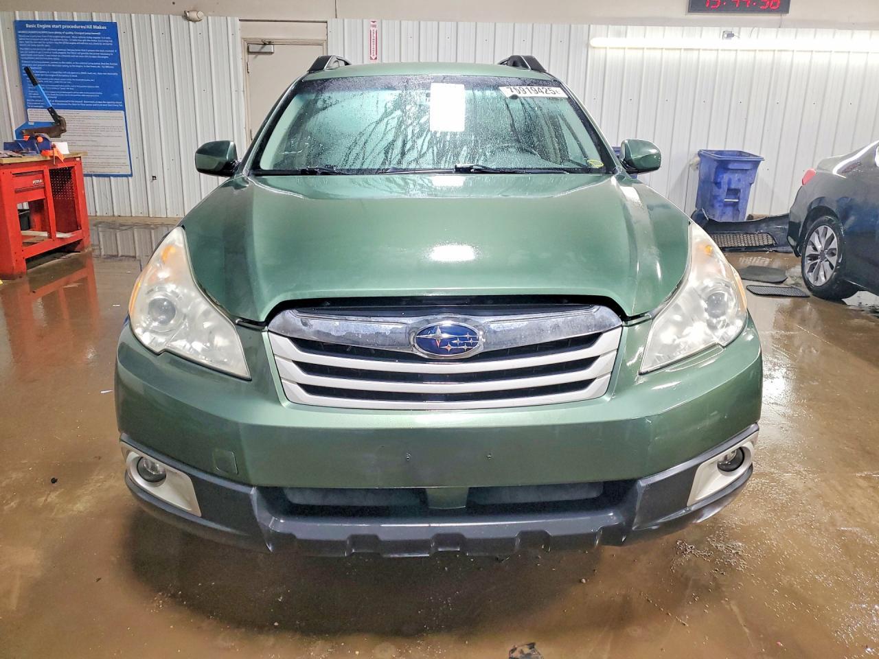 2011 Subaru Outback 2.5i Premium