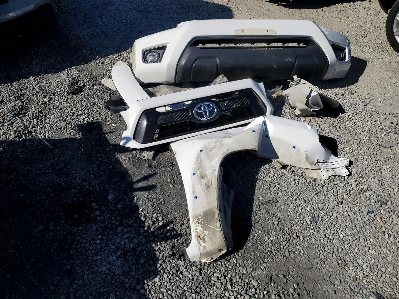 2015 Toyota Tacoma Prerunner Access cab