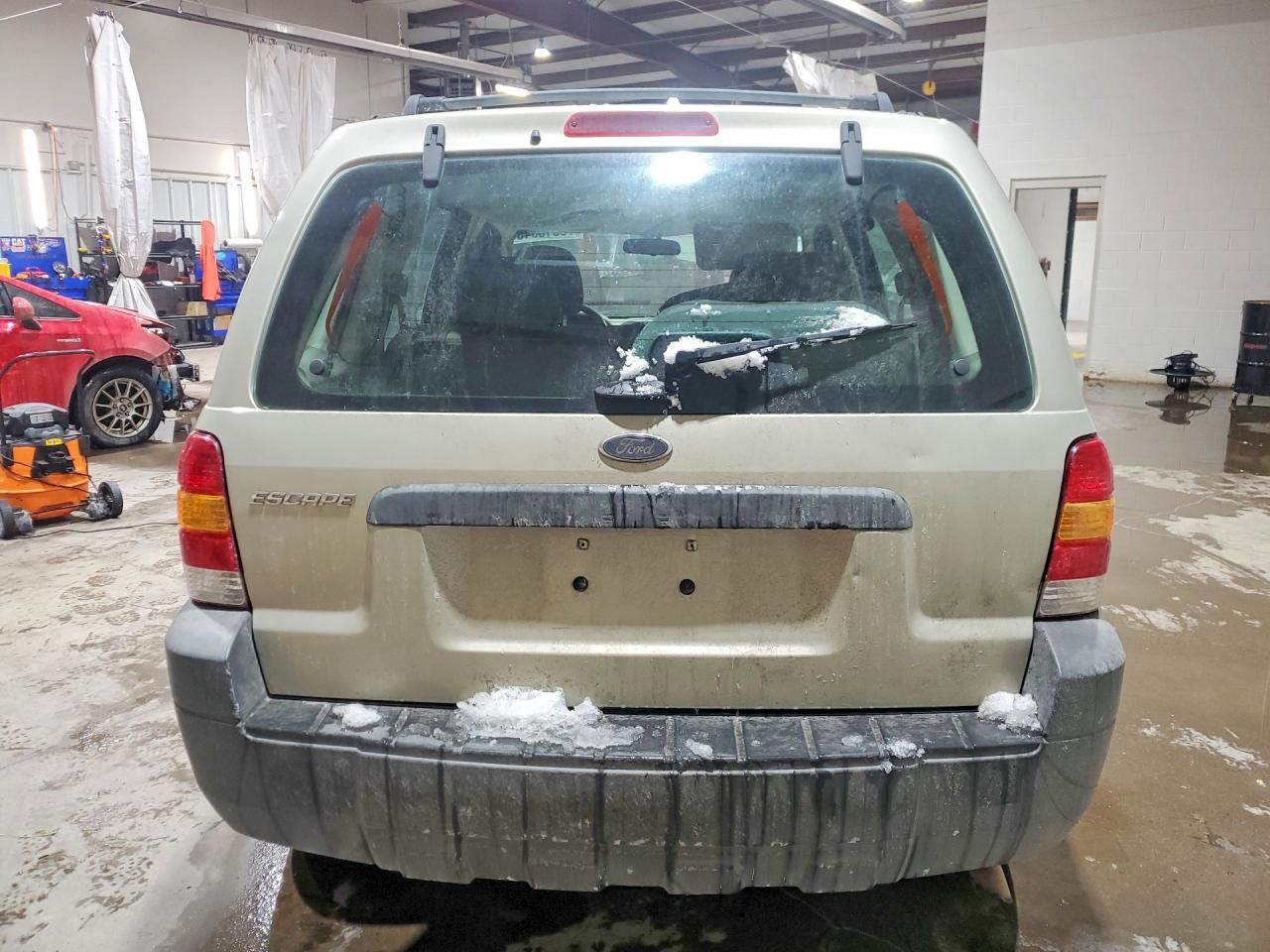 2005 Ford Escape xls