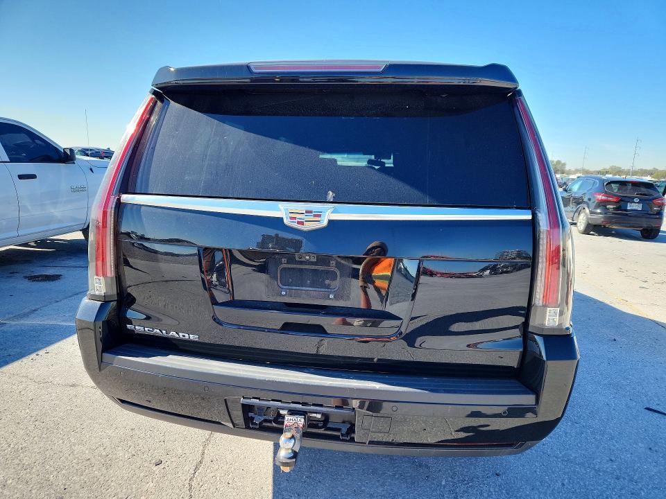 2019 Cadillac Escalade esv Platinum