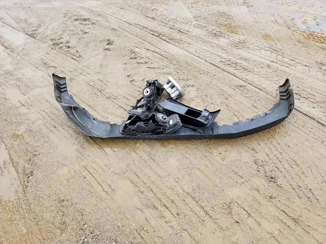 2021 GMC Savana BOX Truck