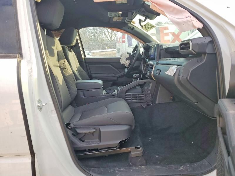 2024 Toyota Tacoma Xtracab