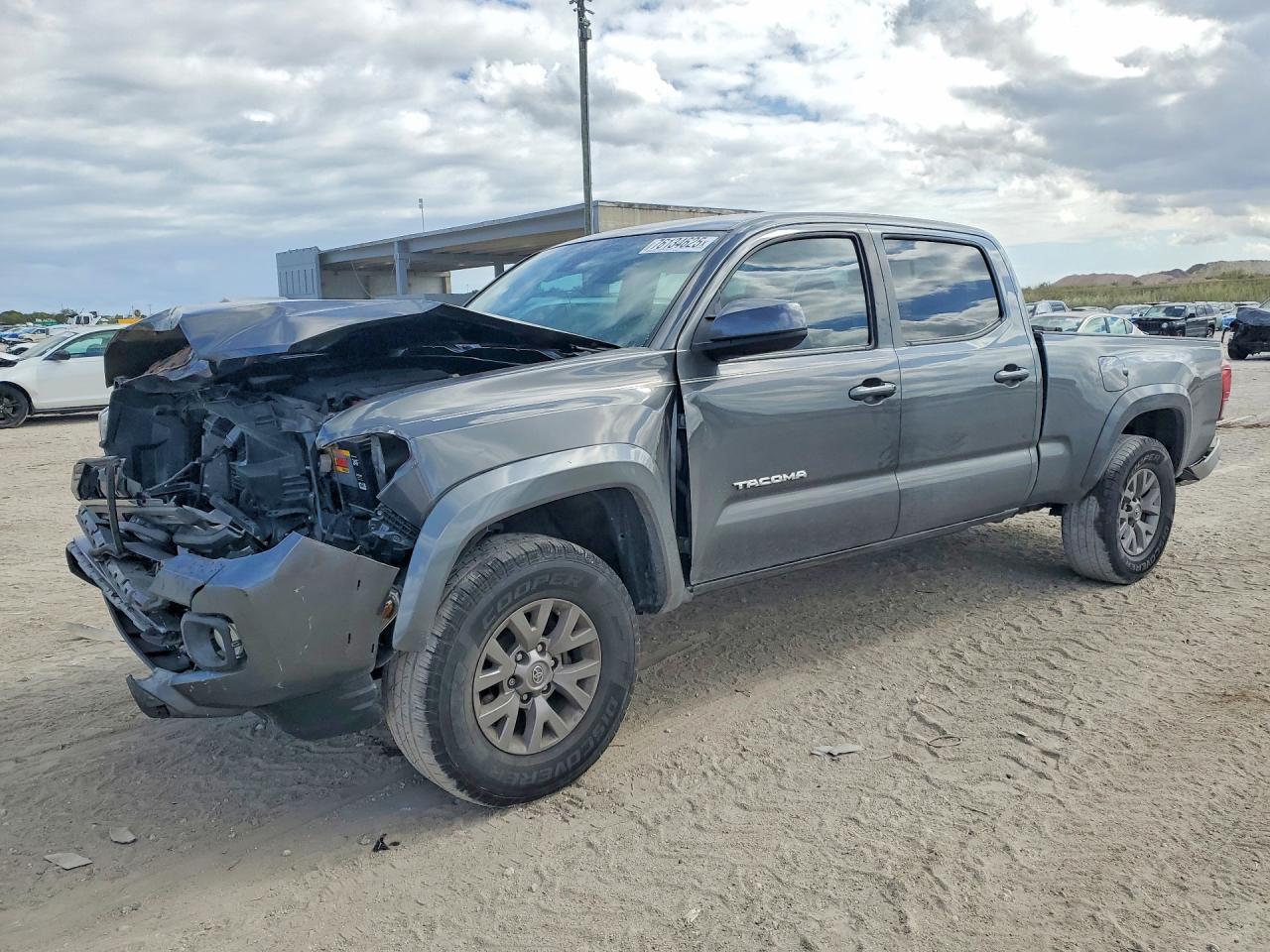 2019 Toyota Tacoma SR5 V6