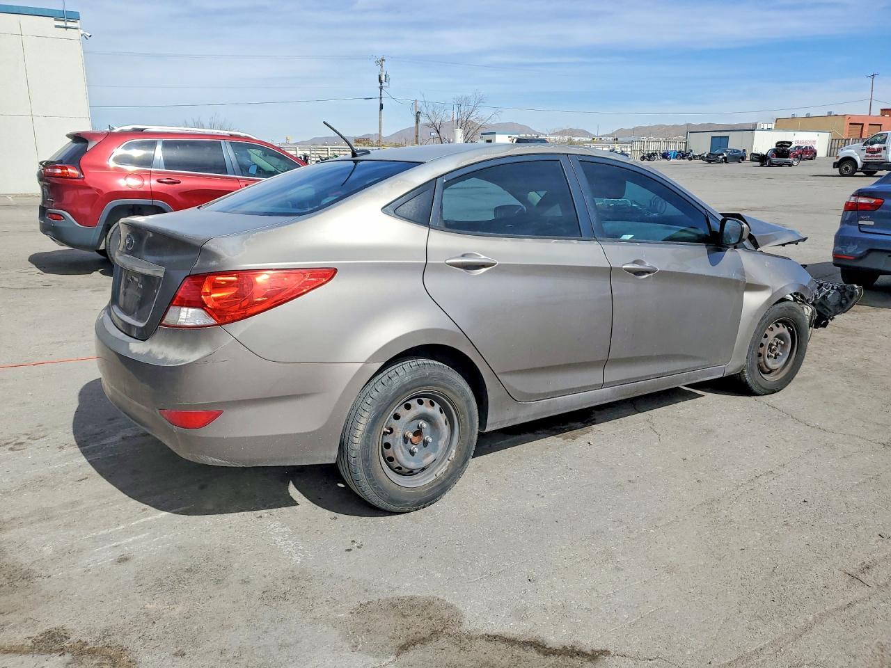 2013 Hyundai Accent gls