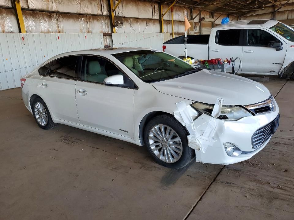 2014 Toyota Avalon Hybrid