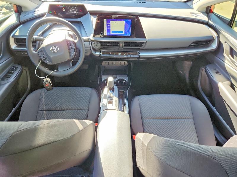 2024 Toyota Prius le