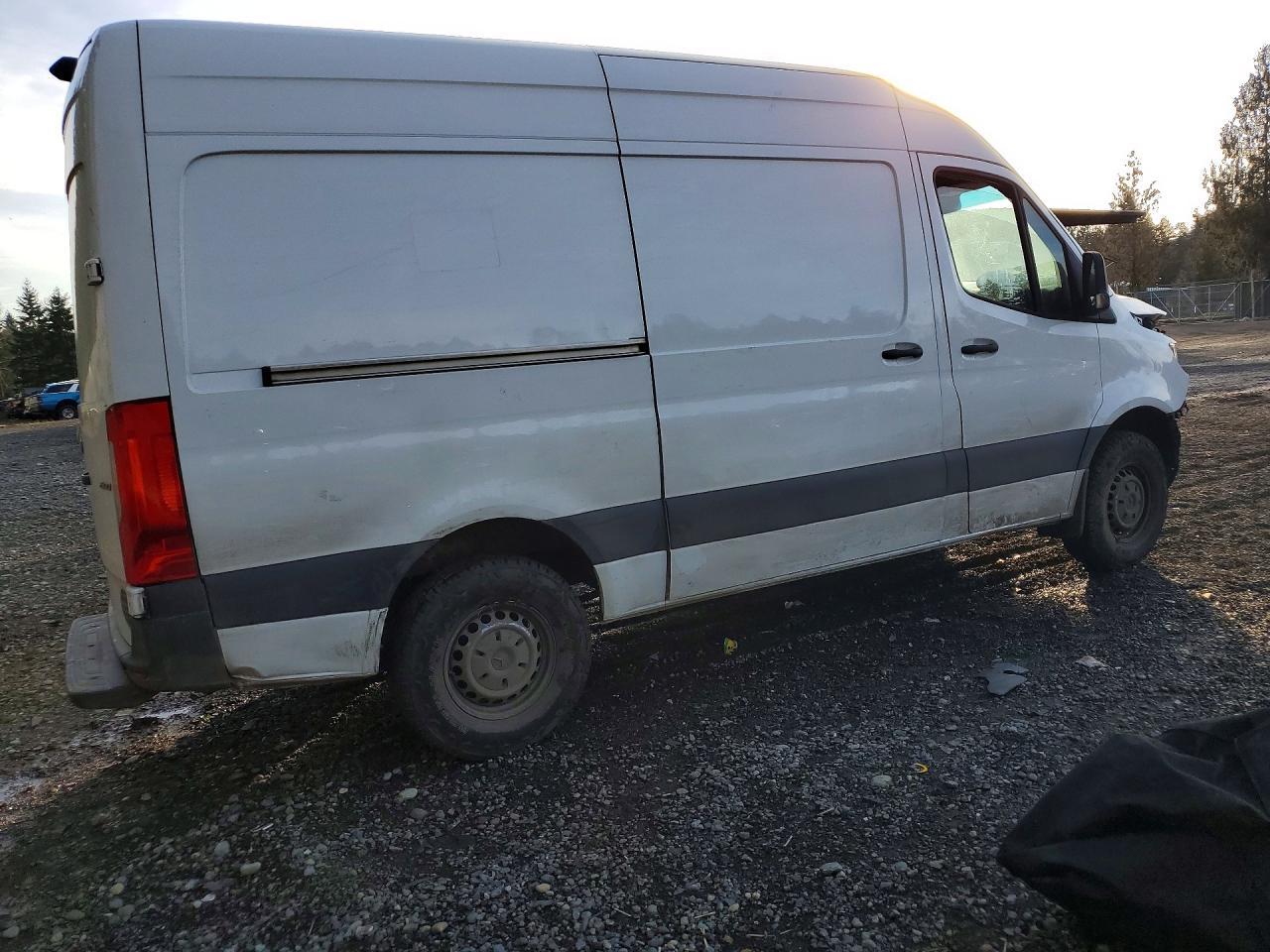2021 Mercedes-Benz Sprinter 2500 Delivery Van