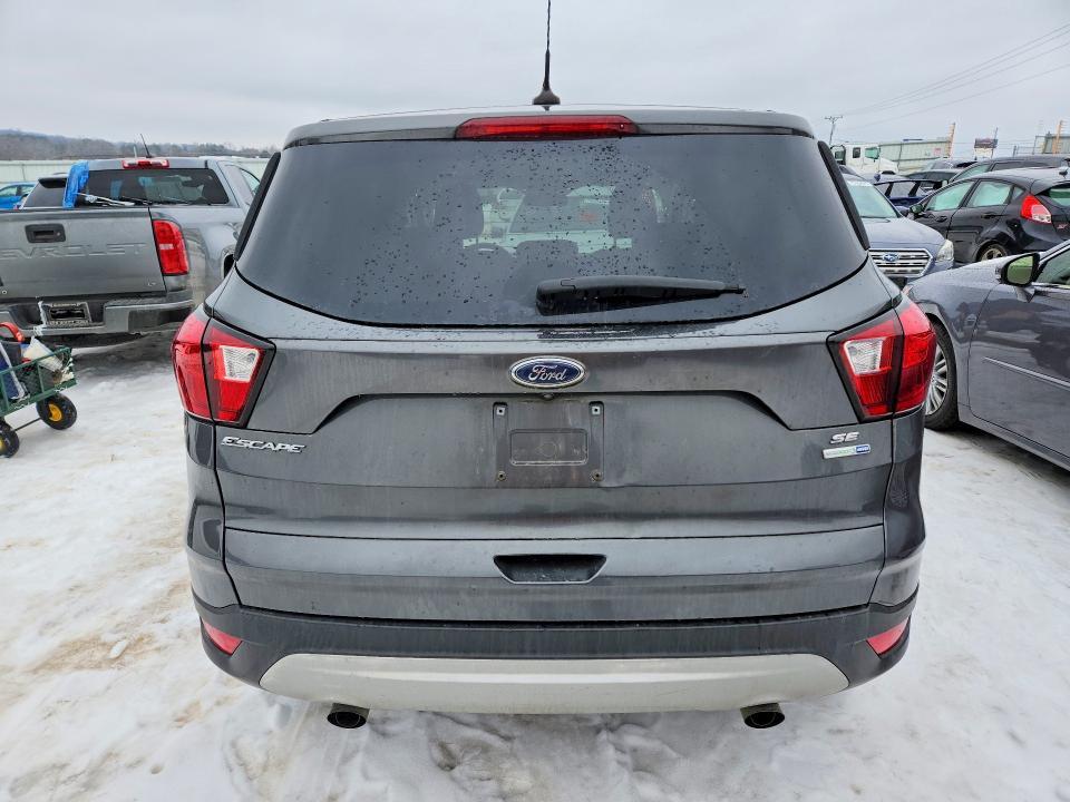 2019 Ford Escape se