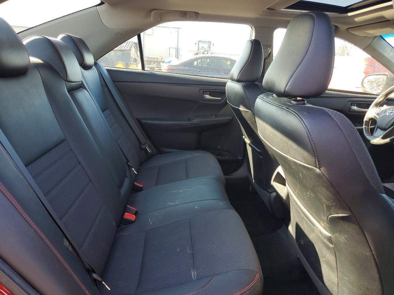 2017 Toyota Camry le