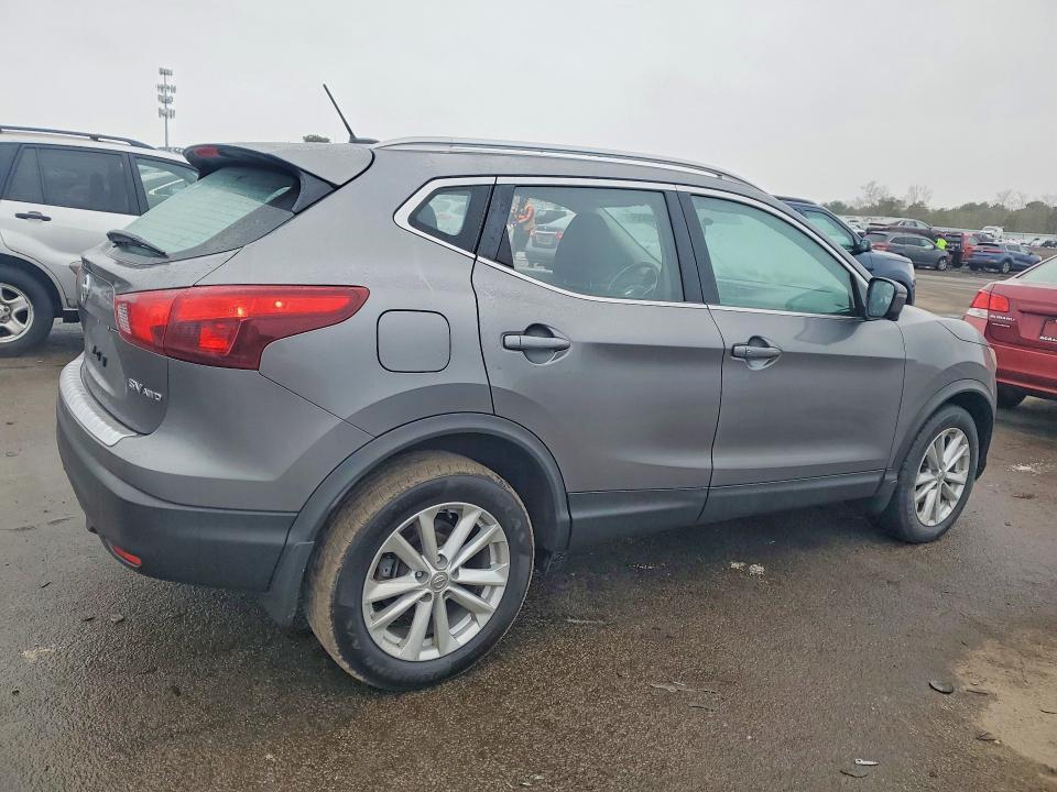 2017 Nissan Rogue Sport s