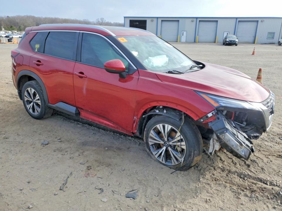 2022 Nissan Rogue sv