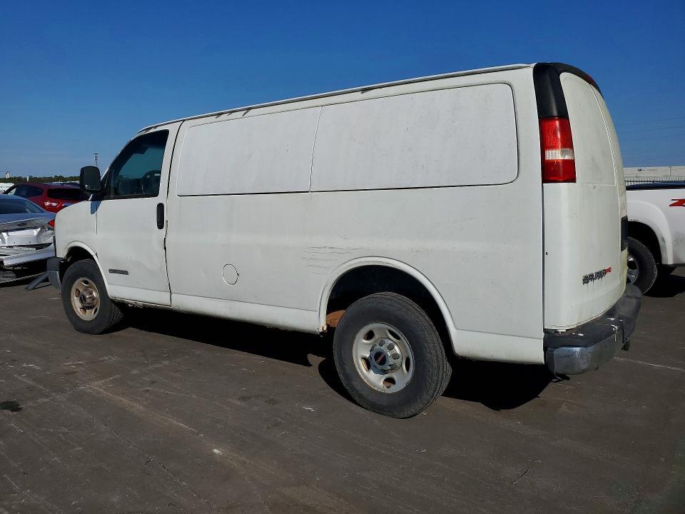 2003 GMC Savana G3500