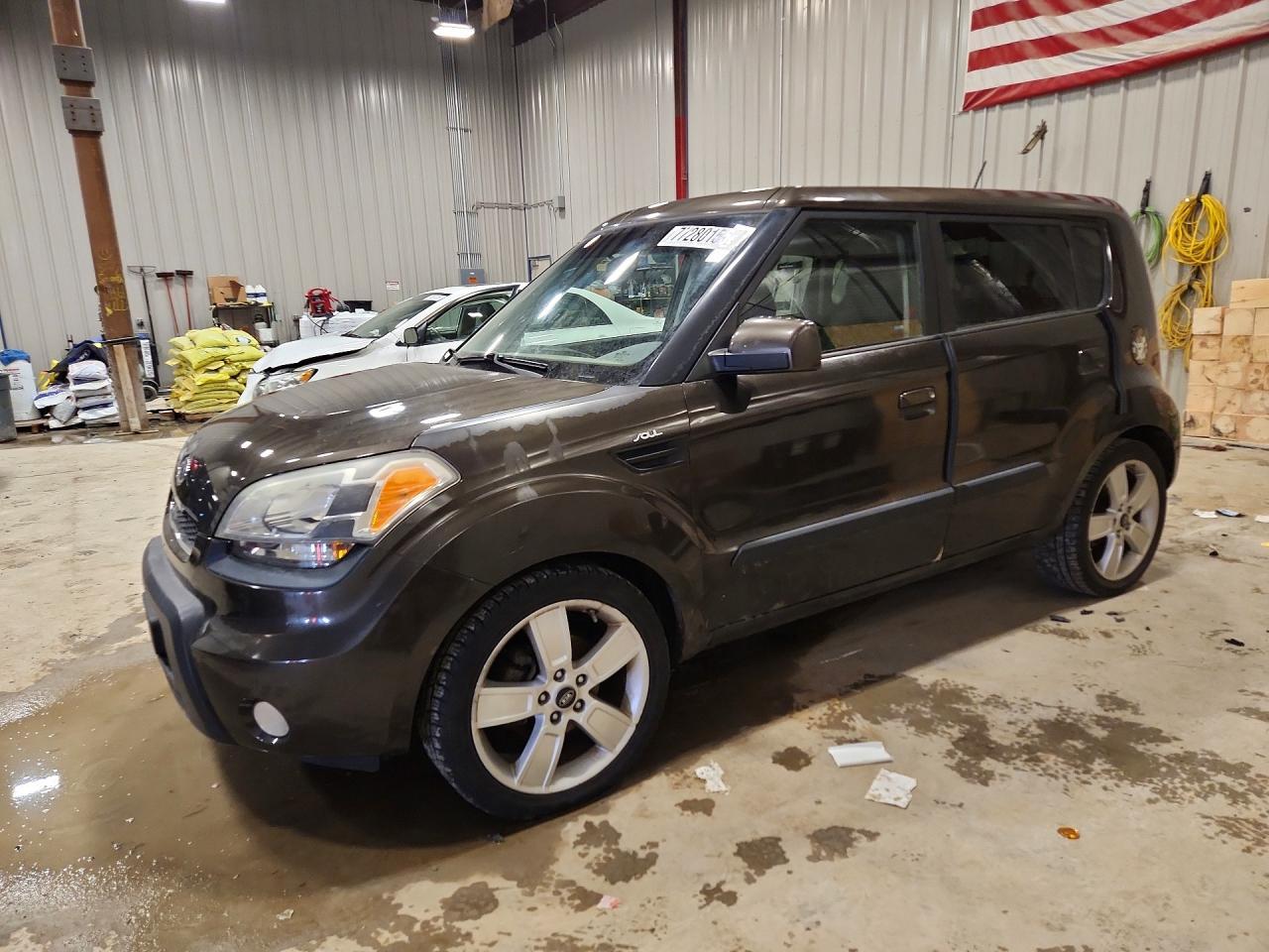 2010 KIA Soul +