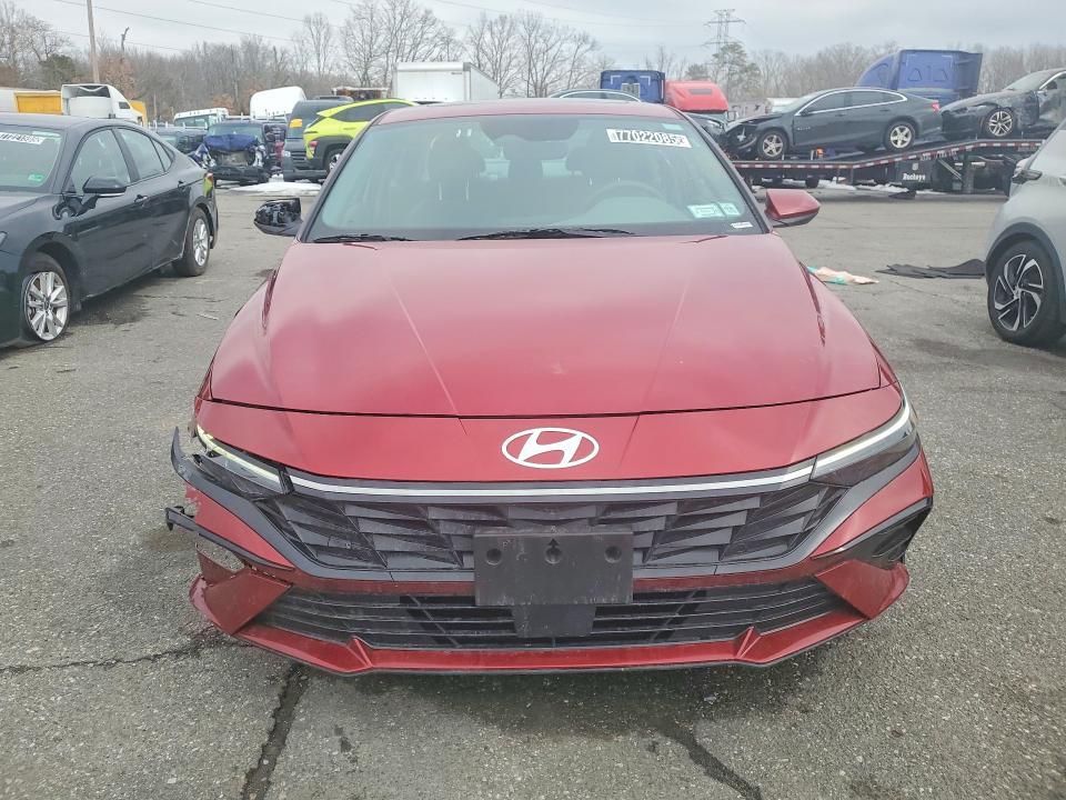 2025 Hyundai Elantra sel