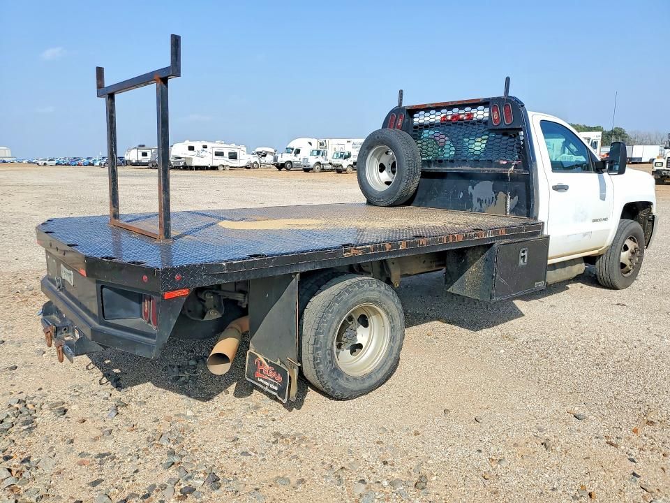 2018 Chevrolet Silverado C3500