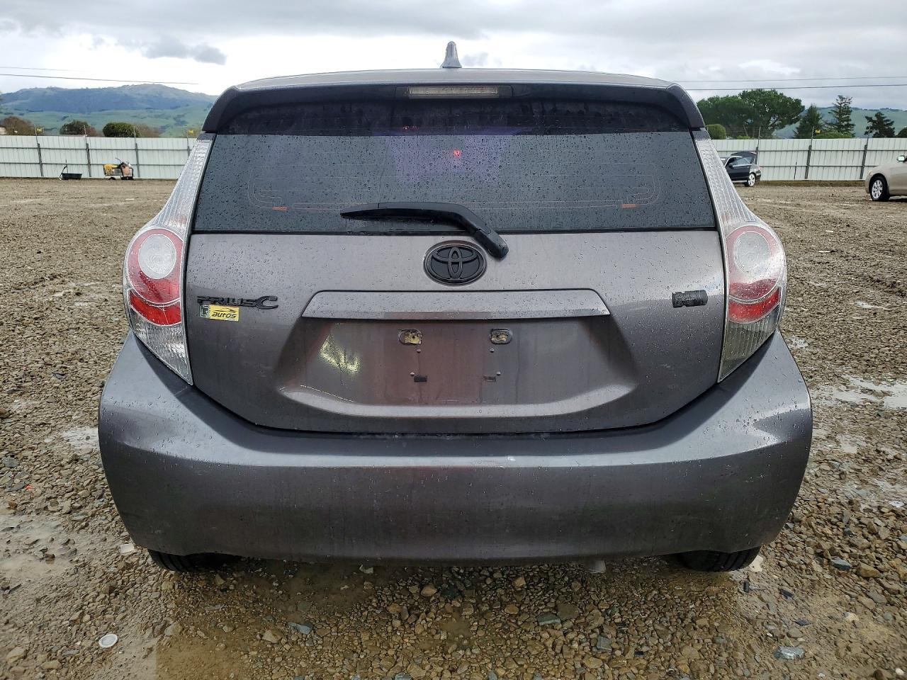 2015 Toyota Prius c